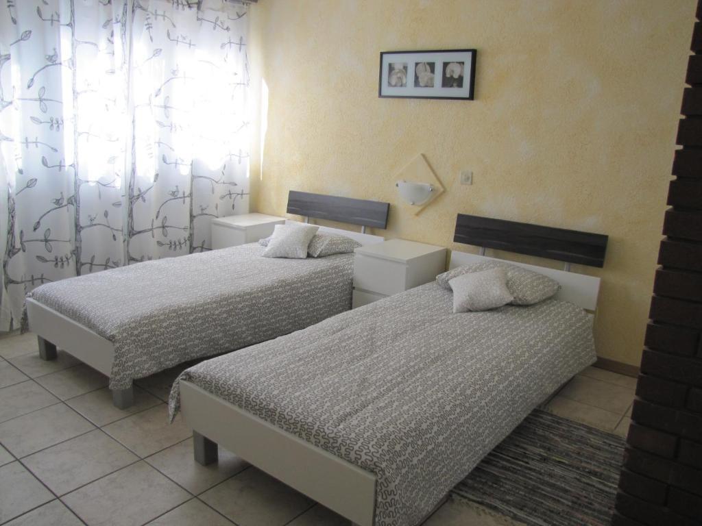 Residence Tell Chiasso Room photo